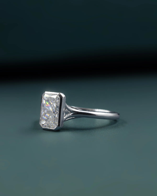 2.63 CTW Round Cut CVD Lab-Grown Diamond Engagement Ring