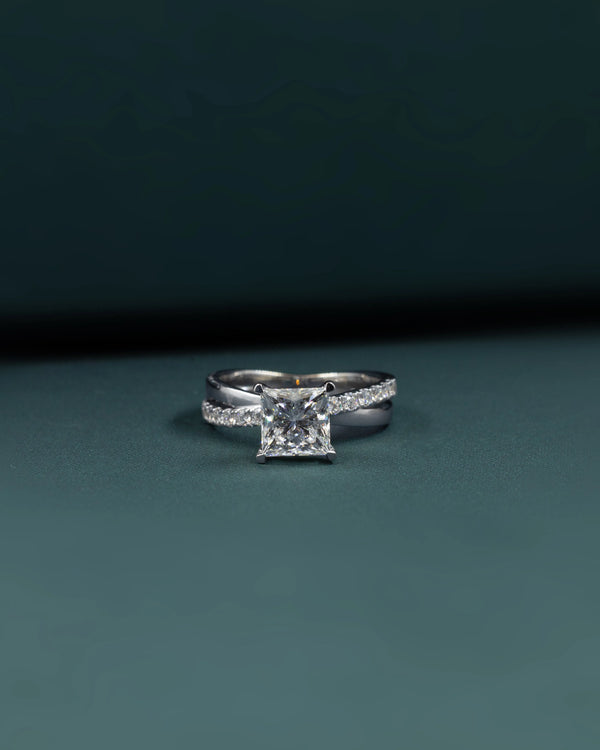 2.40 CT Princess Cut CVD Lab-Grown Diamond Twist Solitaire Ring