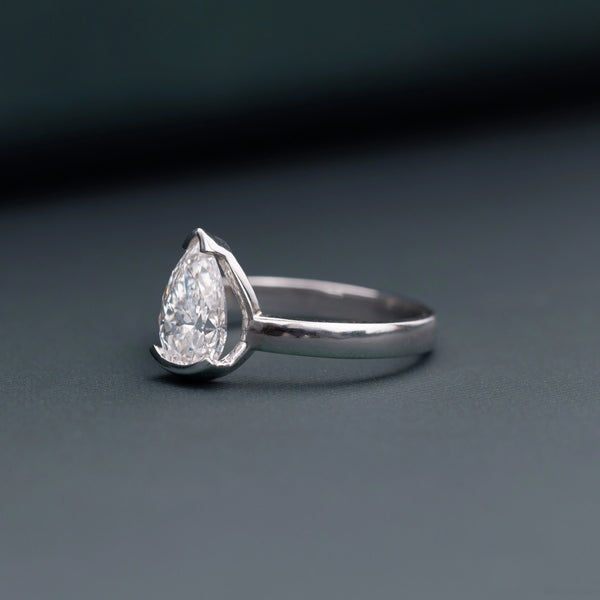 1.00 CT Pear Cut Lab-Grown Diamond Solitaire Ring
