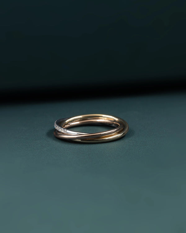 0.18 CTW Minimal Pave Diamond Curved Ring in Gold