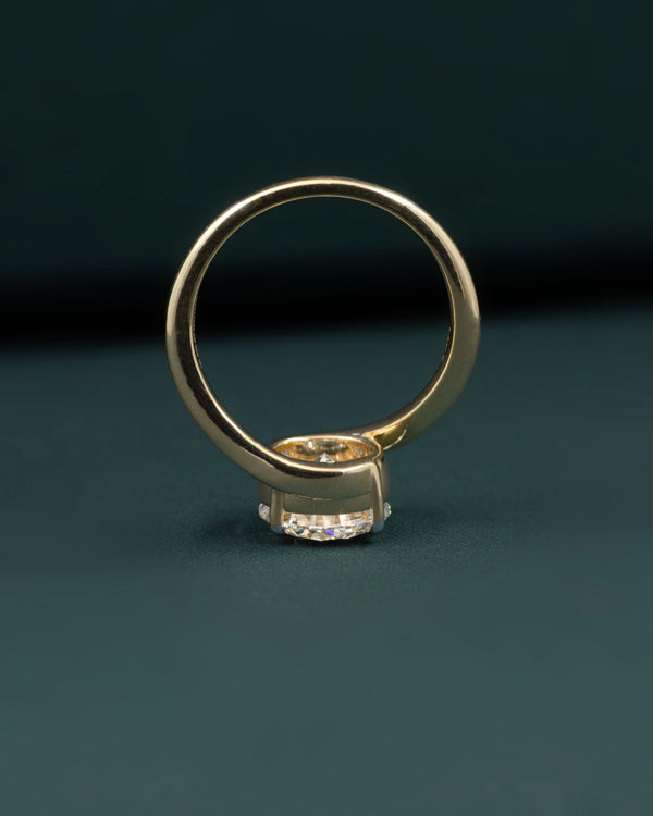2.53 CT Round Cut CVD Lab-Grown Diamond Solitaire Twist Ring